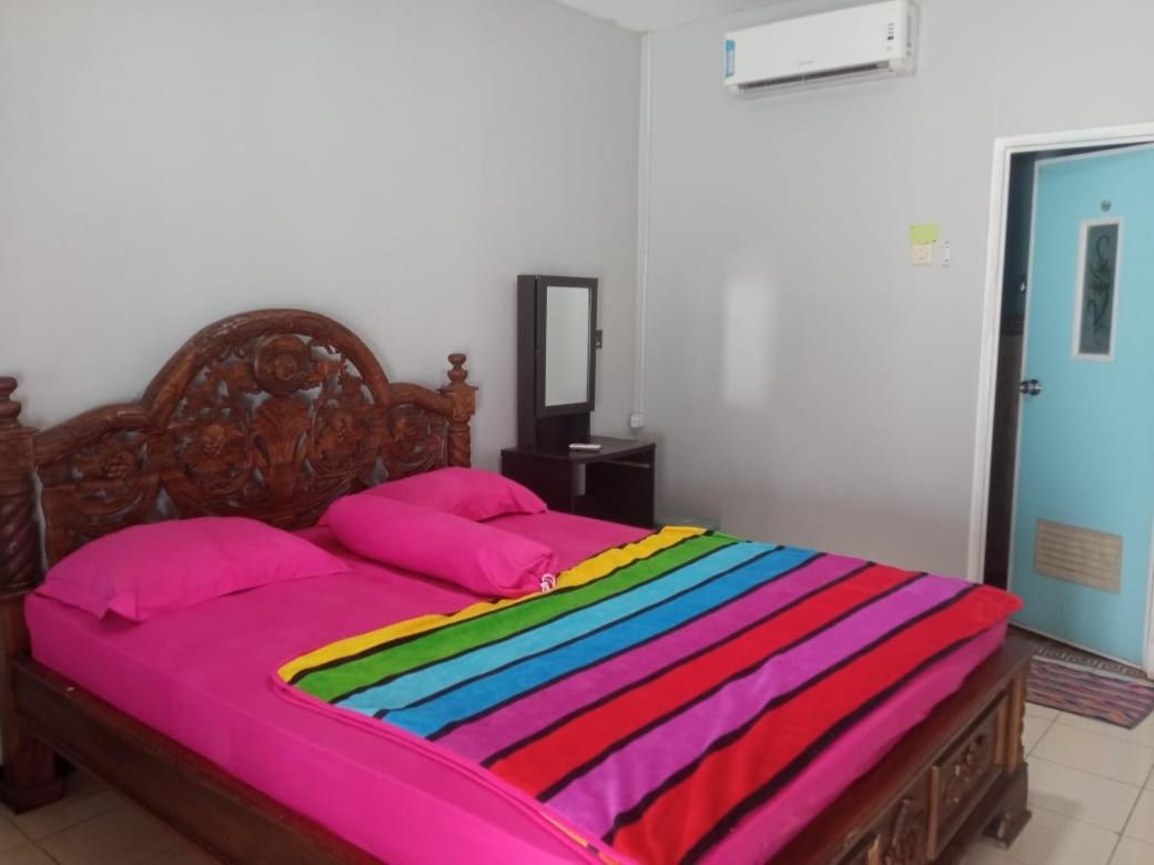 Js House View Hostel Каримунджава Екстериор снимка